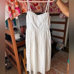 Elegant White Maxi Dress